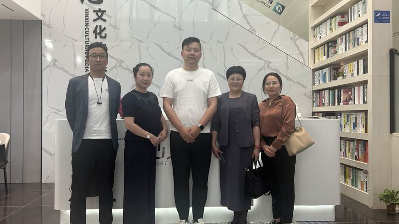 背景布尺寸2.5米×5米：揭秘舞台表演背后的细节